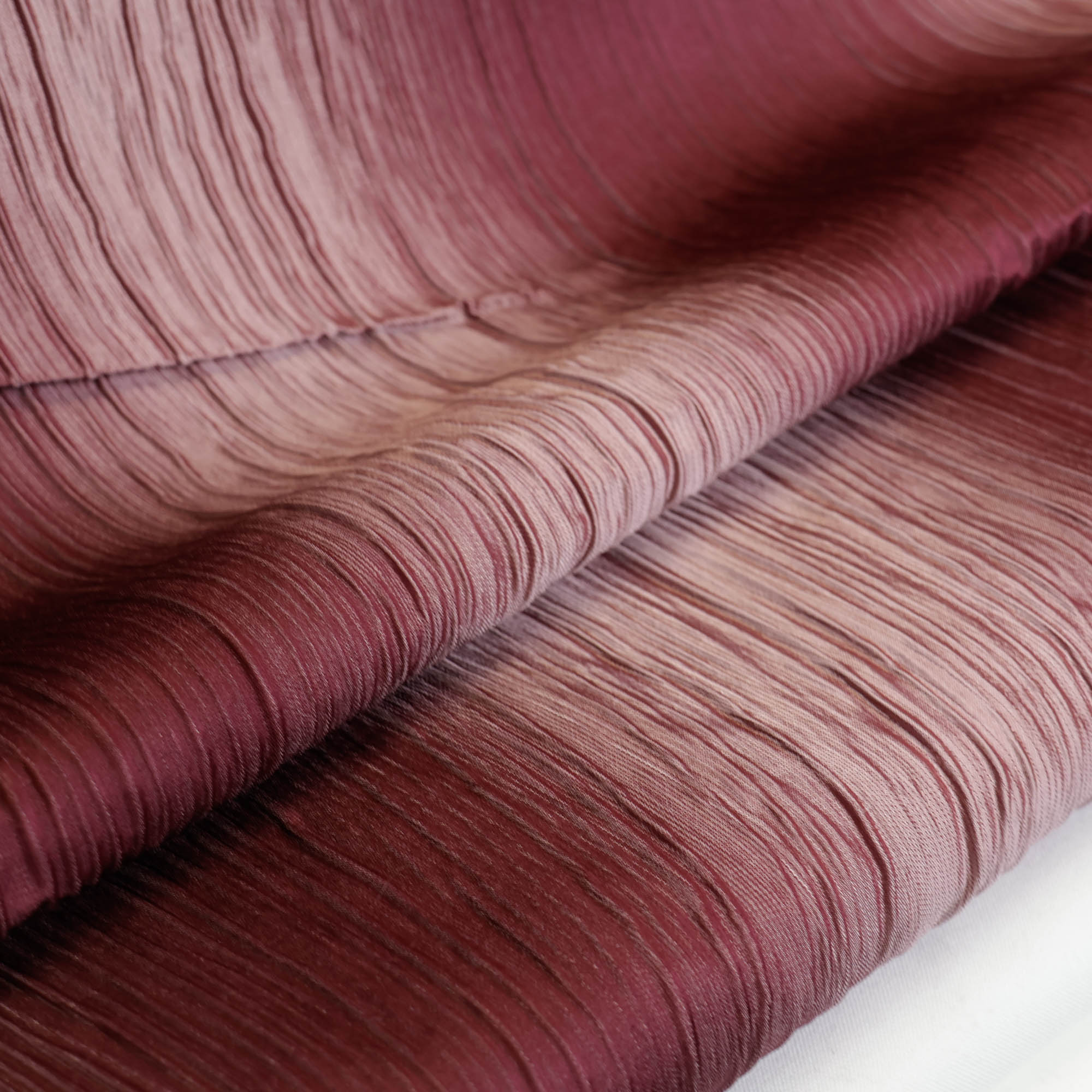 Seersucker glanzend roze gradient