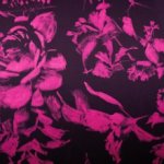 Zware polyester met roze bloemen patroon - Lorré