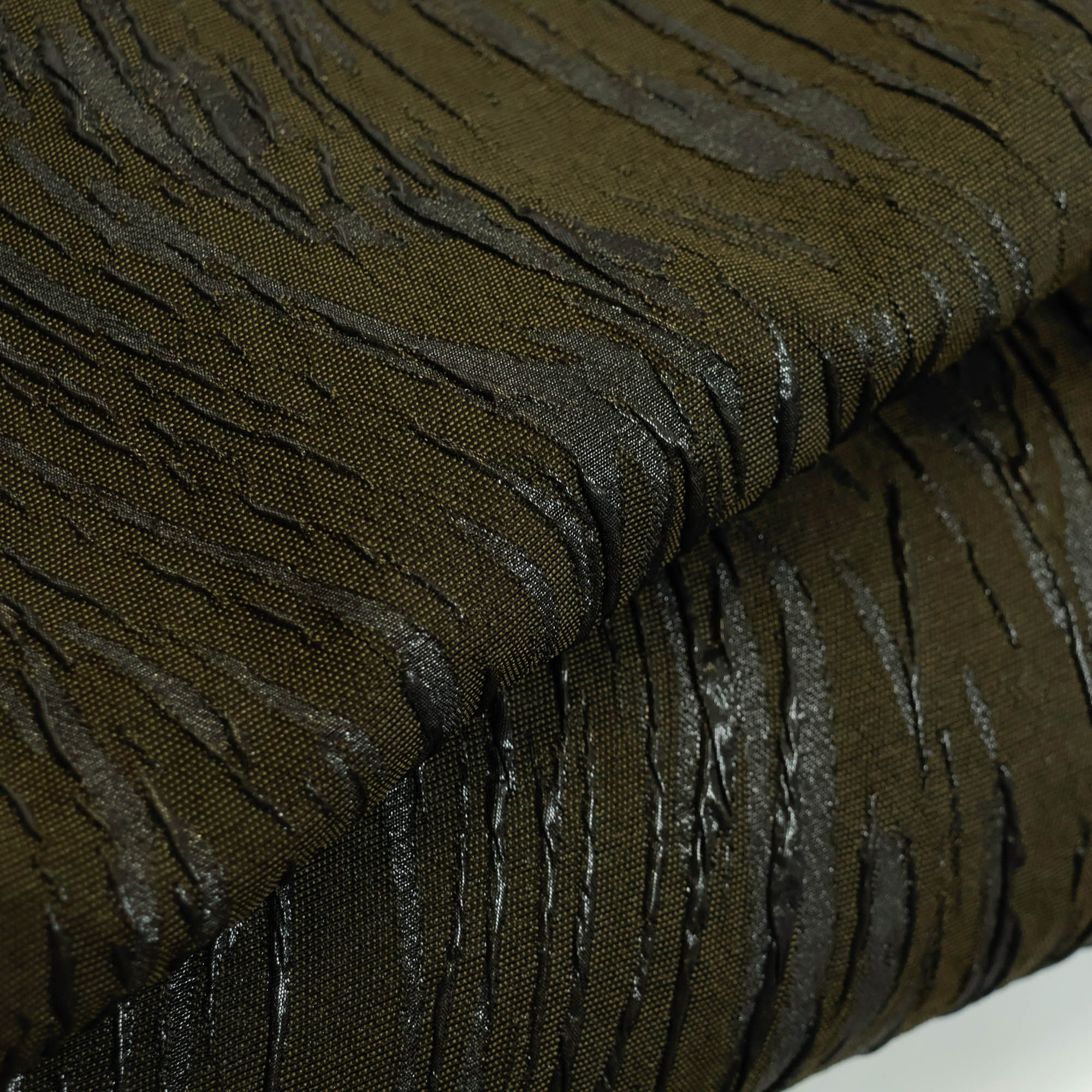 Jacquard groen met reliëf glinsterende strepen