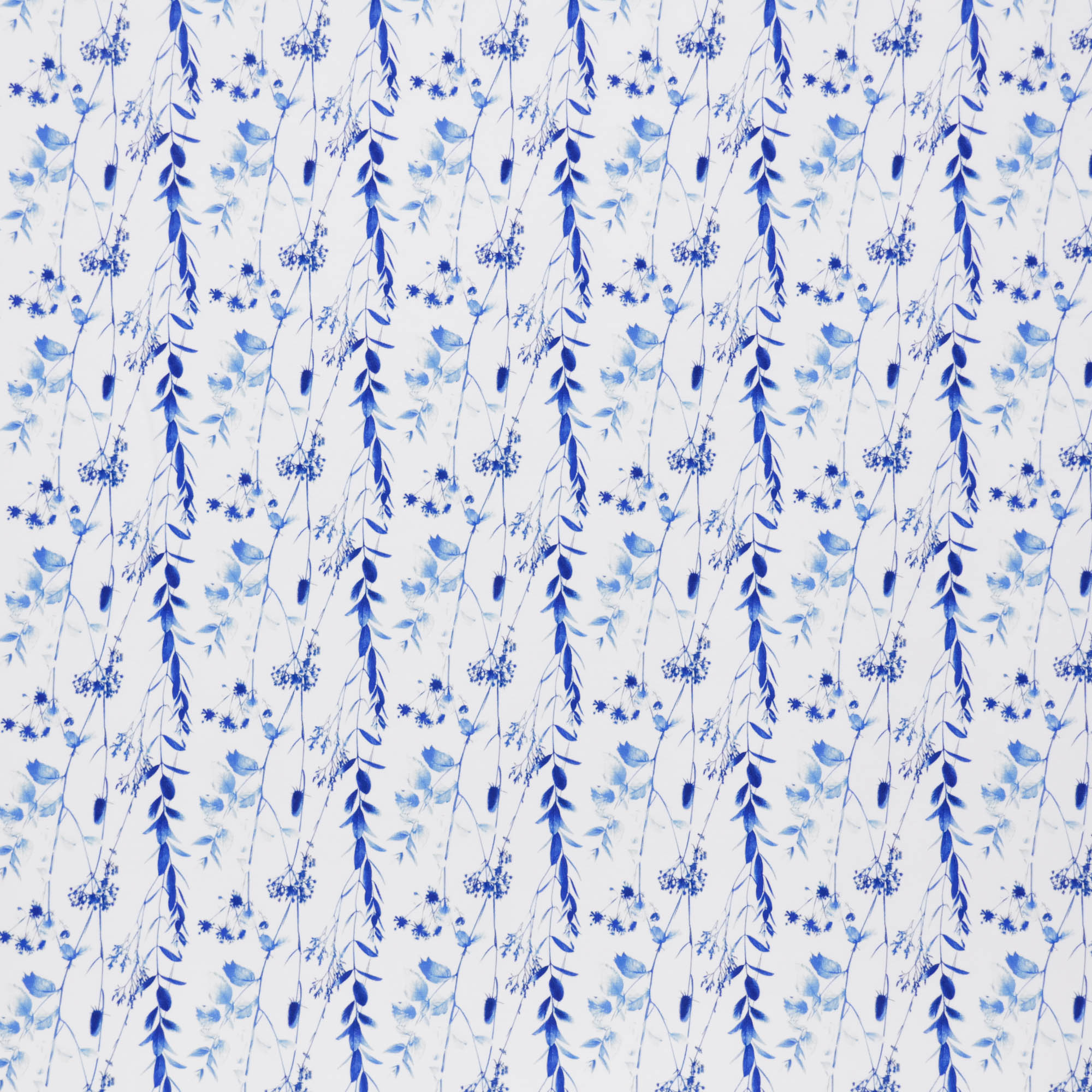 French terry wit met blauwe bloemetjes