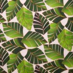 Viscose beige met groene bladeren