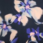 Viscose FSC met blauwe en paarse print - Atelier Jupe