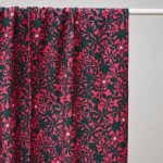 Viscose crêpe fuchsia met donkere 'Pumpkin' bloemen 'Flowery' - Mind the maker