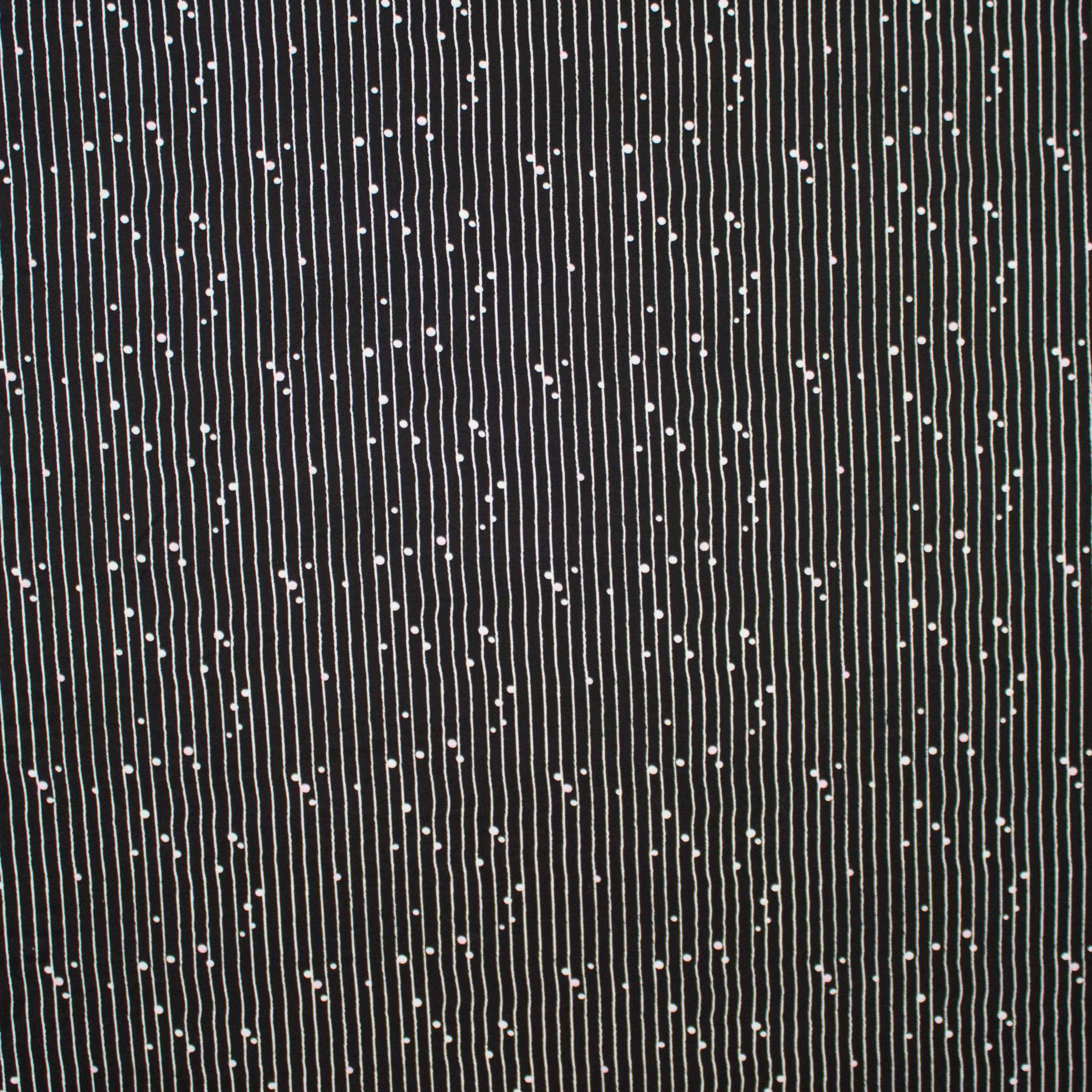 Zwart / wit gestreepte viscose van 'Milliblu's'