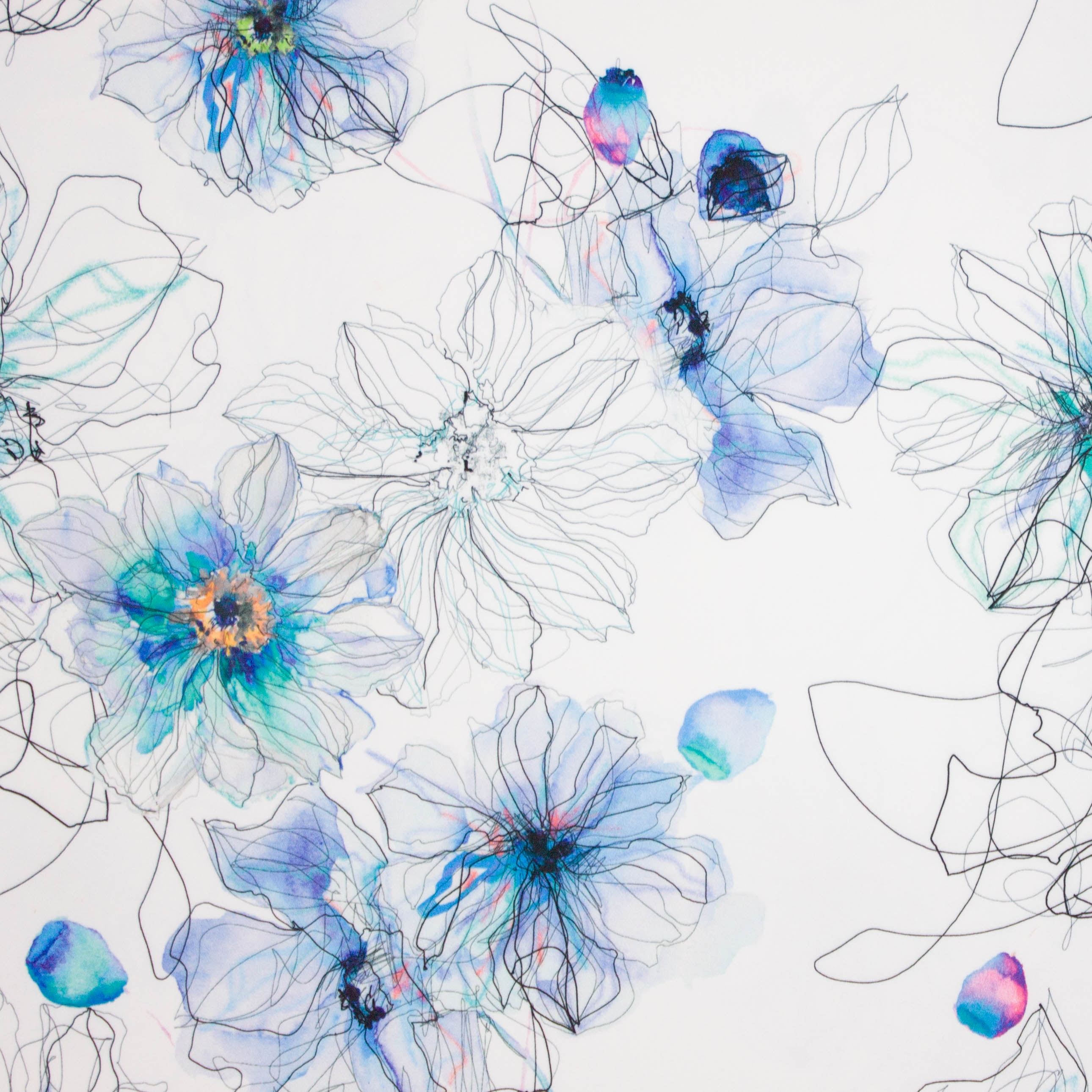 Witte polyester met fijne bloemenmotief