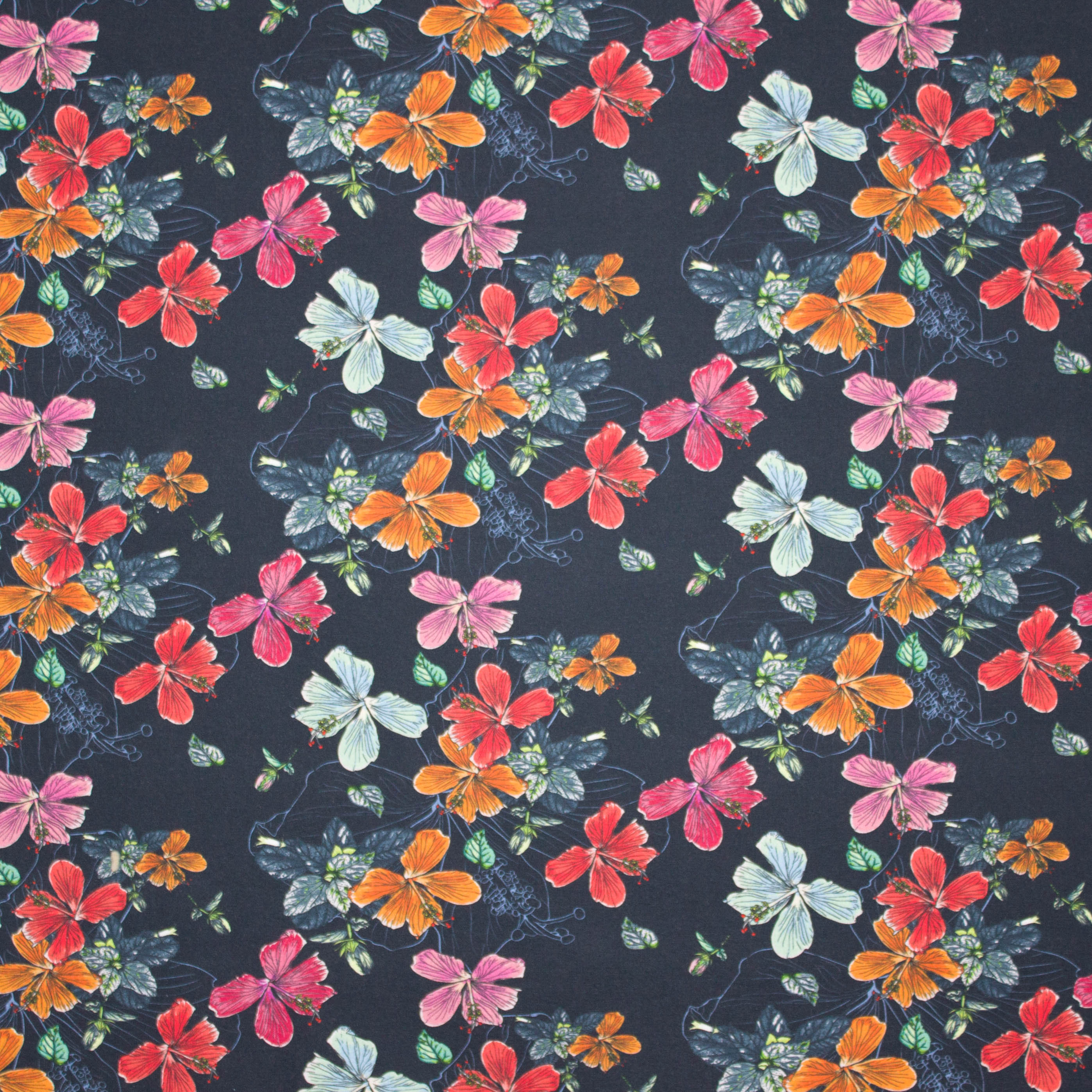 Donkerblauwe tricot met veelkleurige bloemen