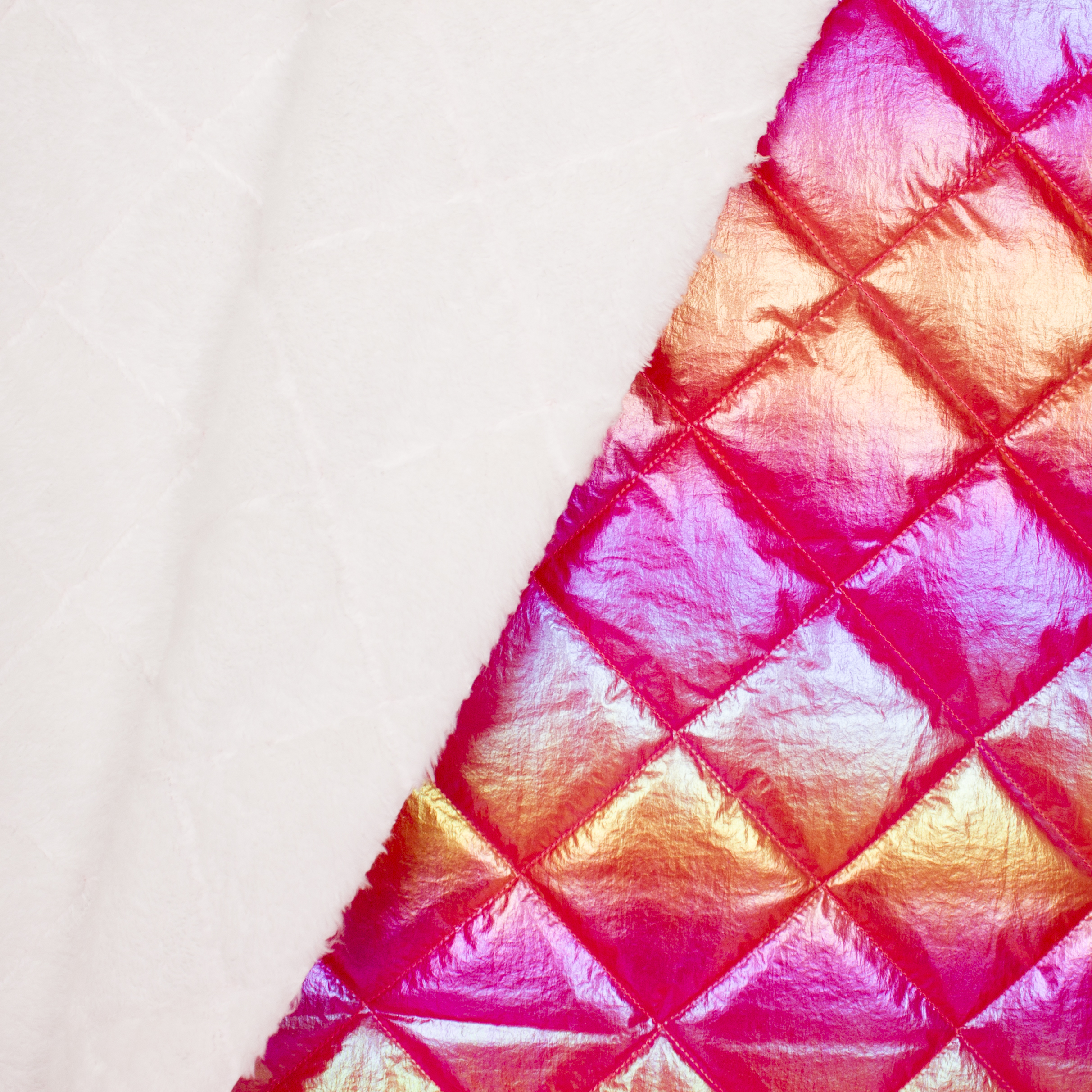 Roze blinkende stof met imitatiebont van Little Darling