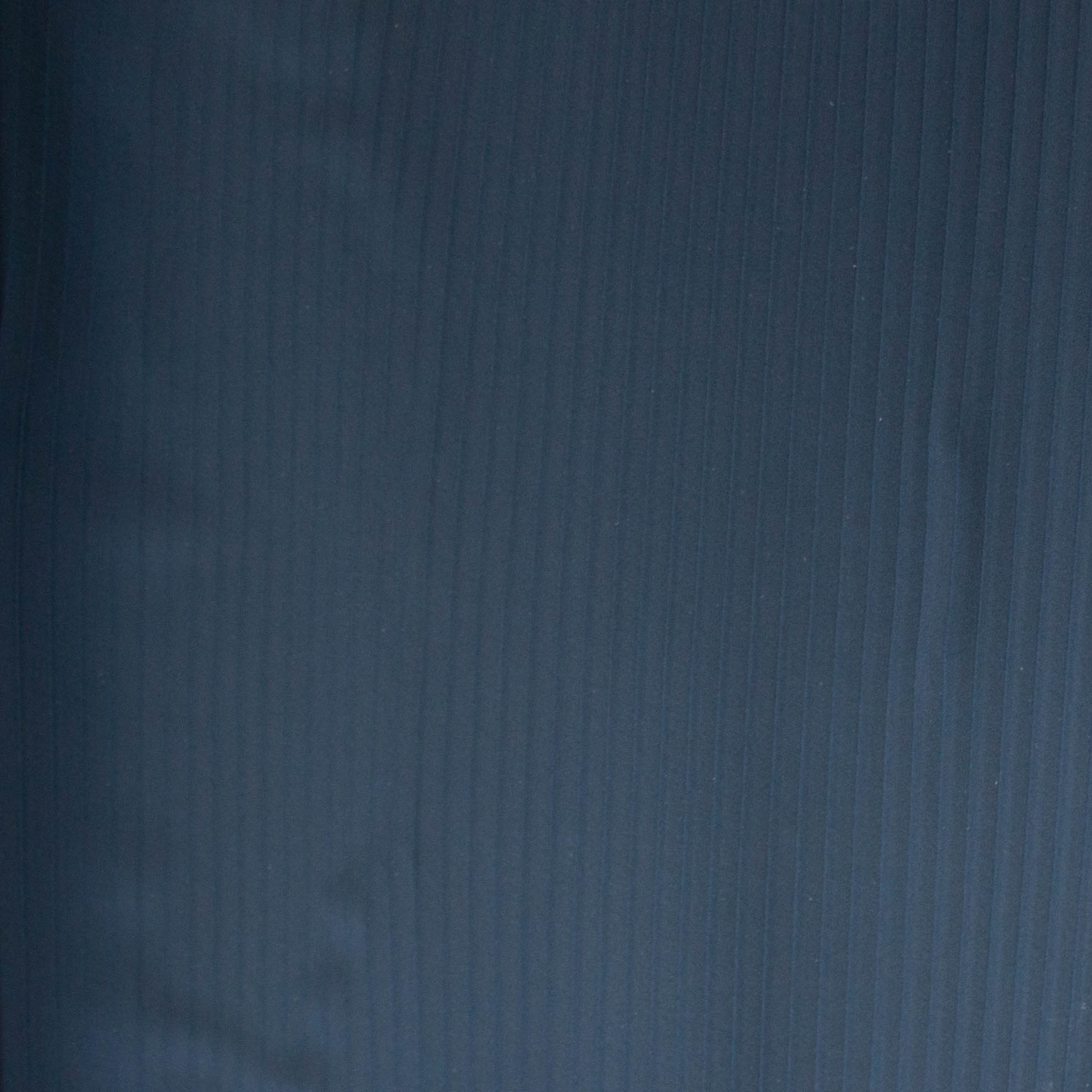 Donkerblauwe fijne plissé in polyester
