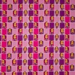 Roos / paarse tricot met roodkapjes motief