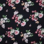 'Gütermann' zwarte viscose met bloemenmotief
