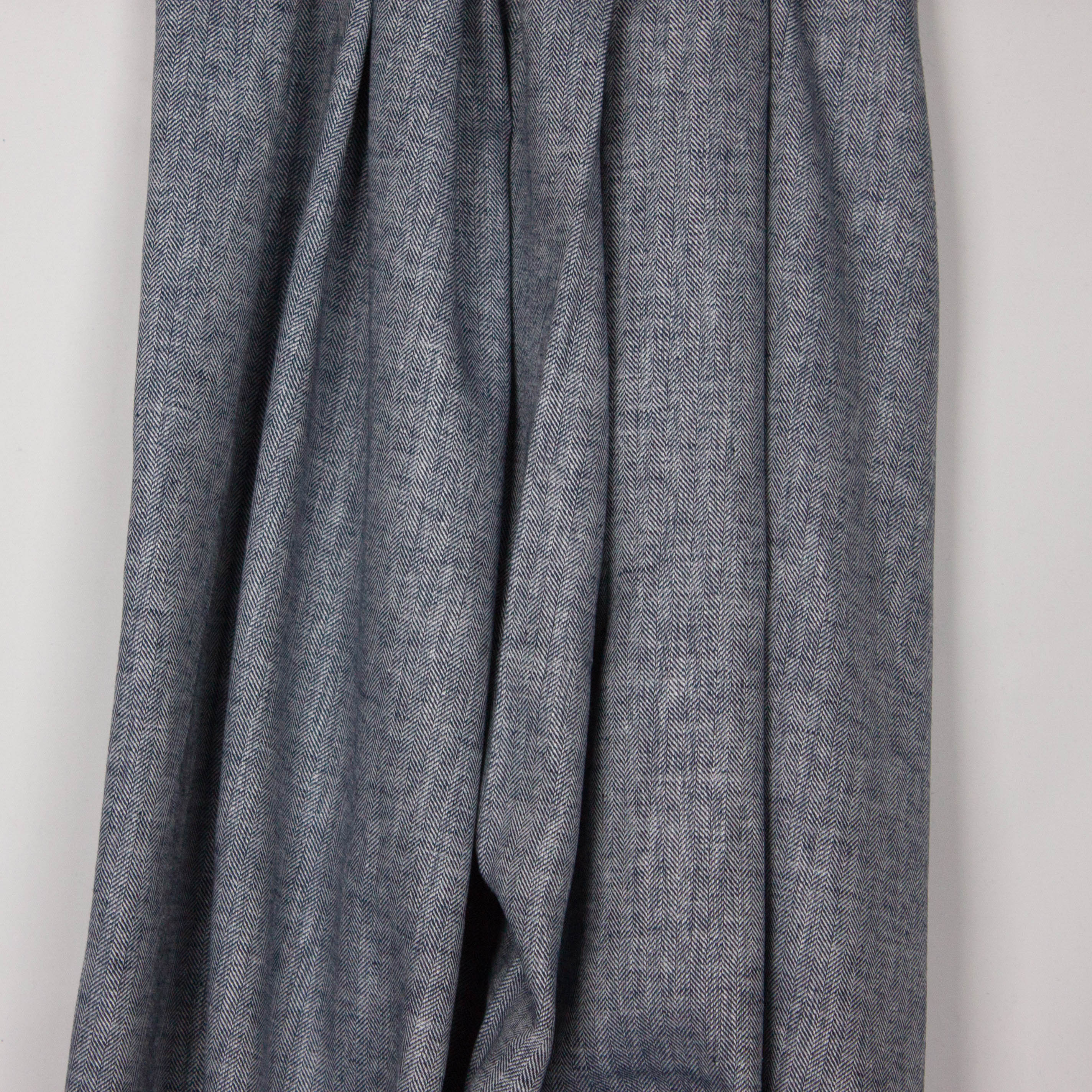 Linnen / katoen twill, visgraat motief in donkerblauw en wit