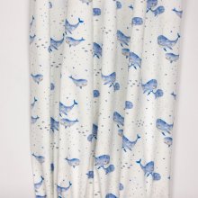 Witte tricot met blauw / grijze walvissen en visjes