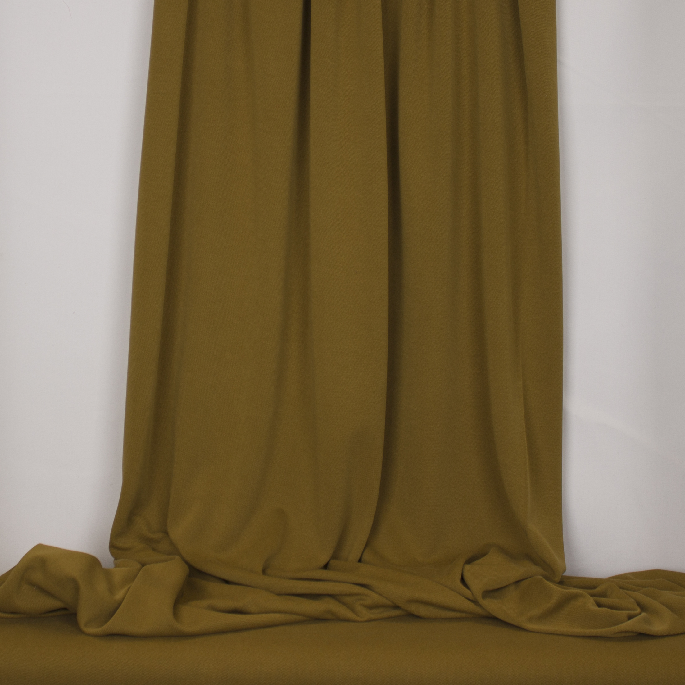 Mosterdkleurige modaltricot van La Maison Victor