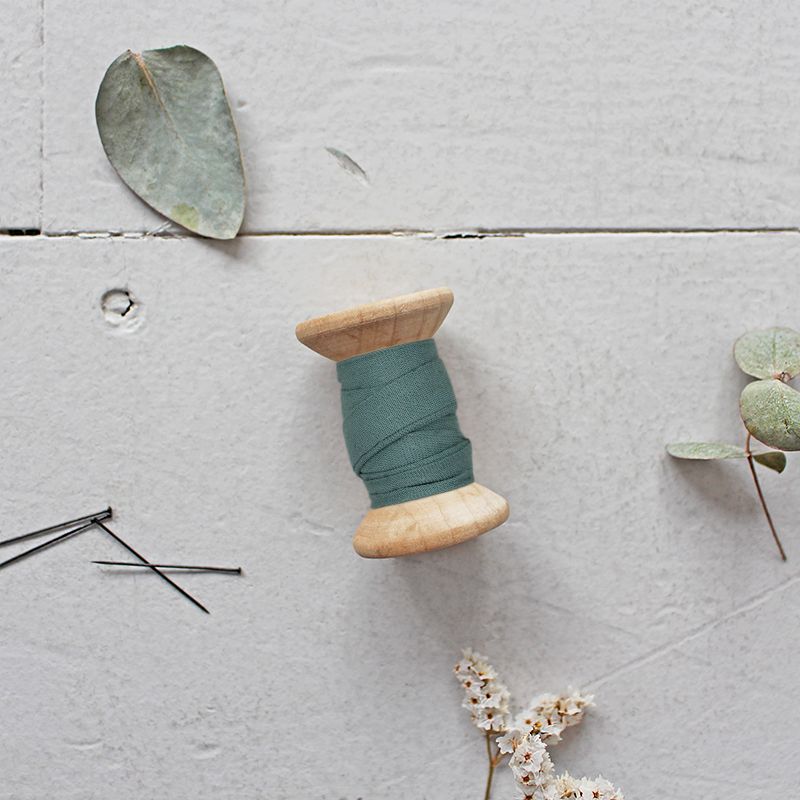 Biais 'dobby cactus' van Atelier Brunette